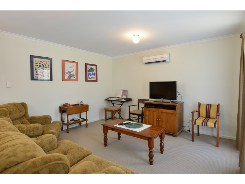5 The Drive, Mccracken SA 5211