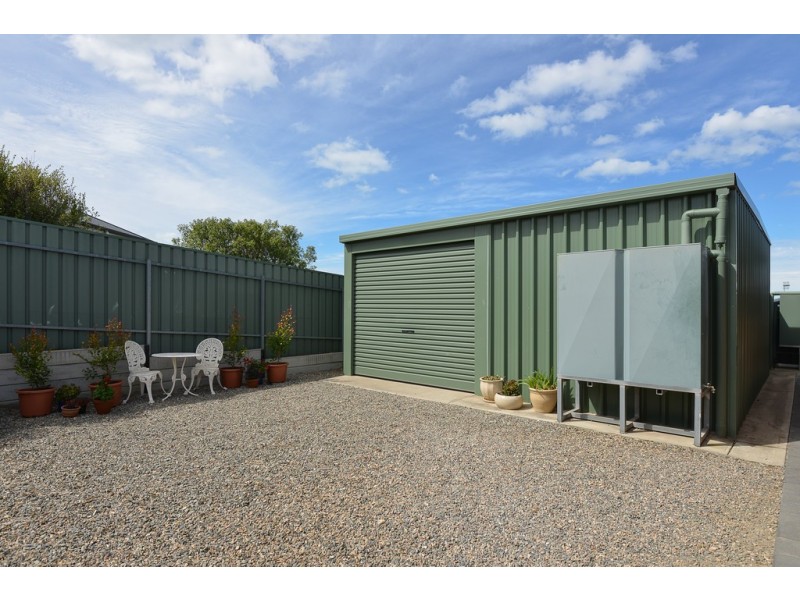 1 Wishart Crescent, Encounter Bay SA 5211