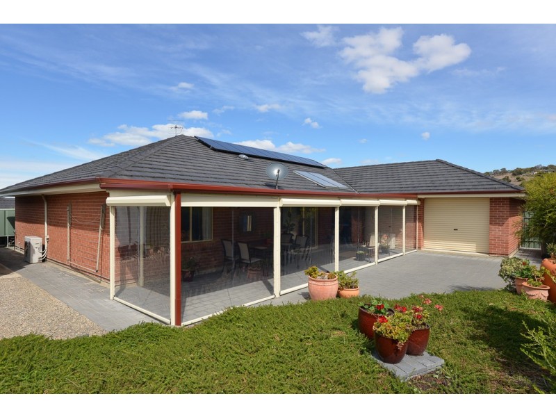 1 Wishart Crescent, Encounter Bay SA 5211