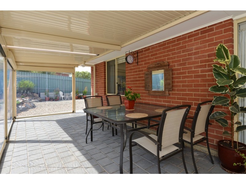 1 Wishart Crescent, Encounter Bay SA 5211