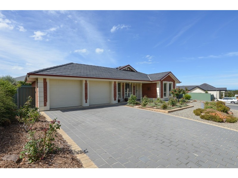 1 Wishart Crescent, Encounter Bay SA 5211