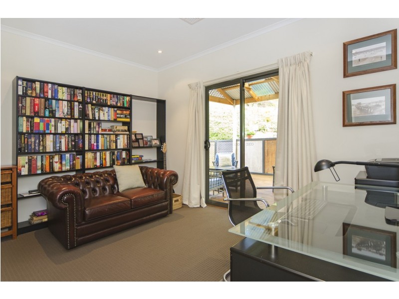 35 Gum Avenue, Victor Harbor SA 5211