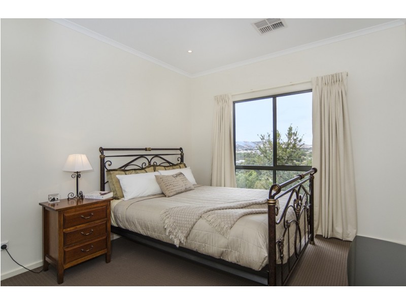 35 Gum Avenue, Victor Harbor SA 5211