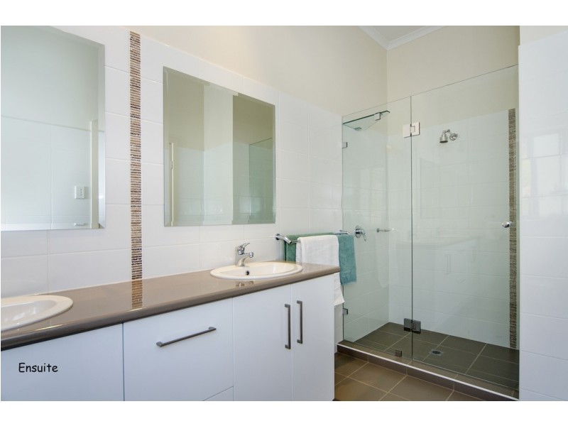 35 Gum Avenue, Victor Harbor SA 5211