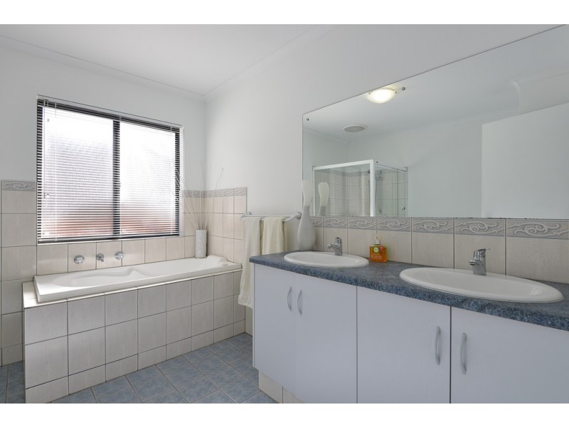 88 Battye Road, Encounter Bay SA 5211
