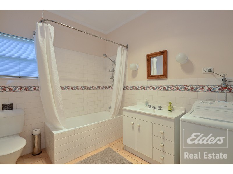 19 Whalers Road, Encounter Bay SA 5211