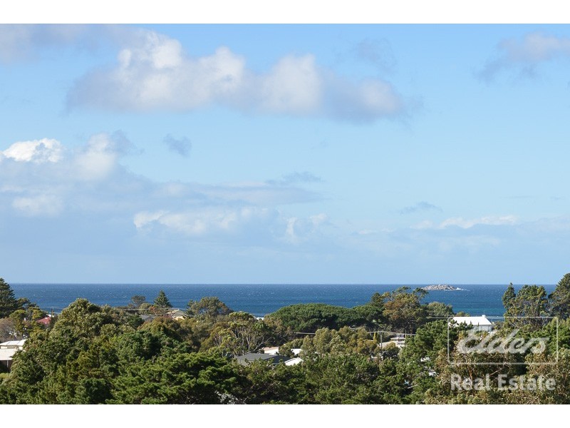 13 Harpoon Avenue, Encounter Bay SA 5211