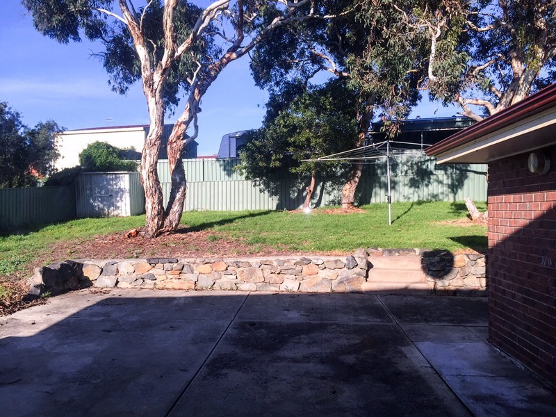 7 Richardson Rd, Victor Harbor SA 5211