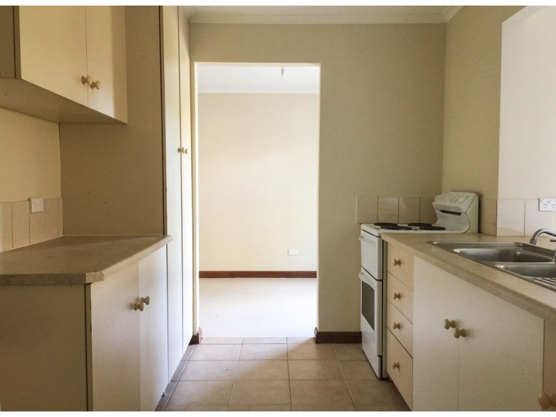 7 Richardson Rd, Victor Harbor SA 5211