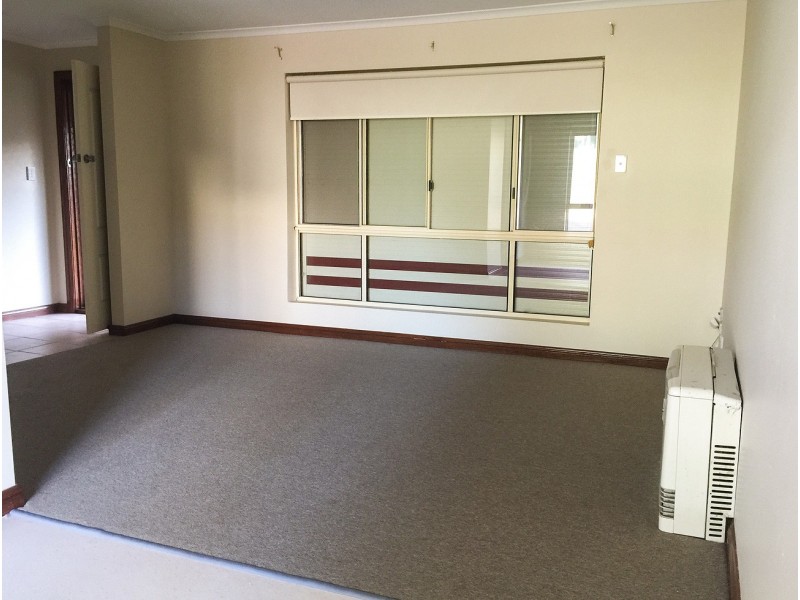 7 Richardson Rd, Victor Harbor SA 5211