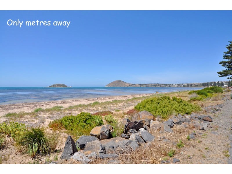 18a Giles Street, Encounter Bay SA 5211