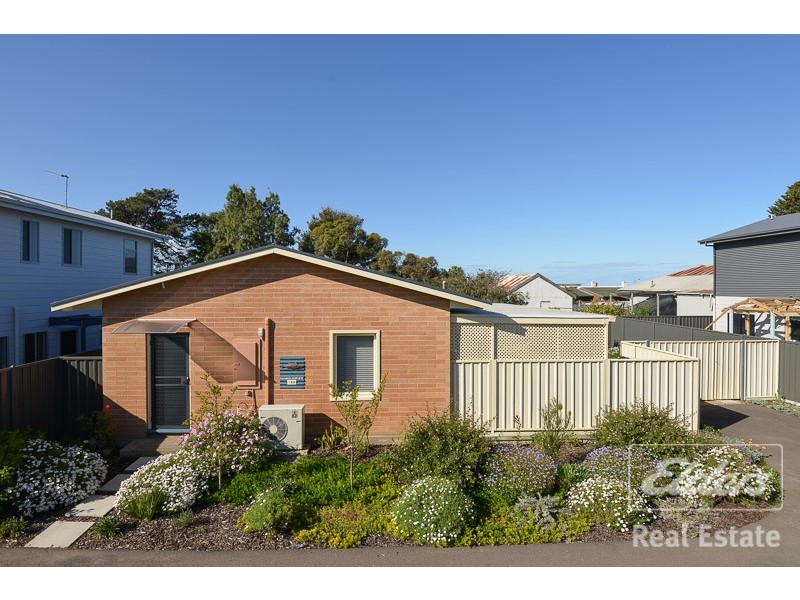 18a Giles Street, Encounter Bay SA 5211