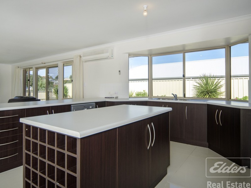 9 Clark Terrace, Port Elliot SA 5212