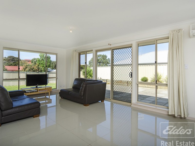 9 Clark Terrace, Port Elliot SA 5212