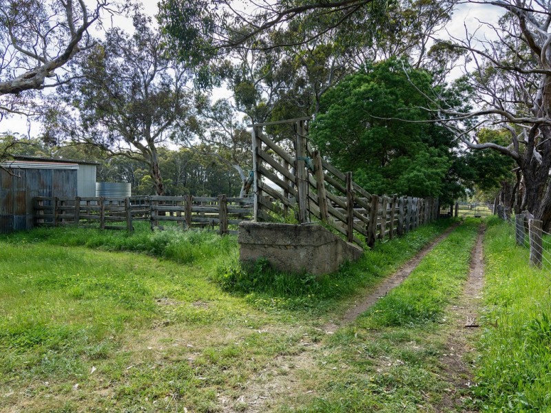 189 HILLYFIELDS ROAD, Meadows SA 5201