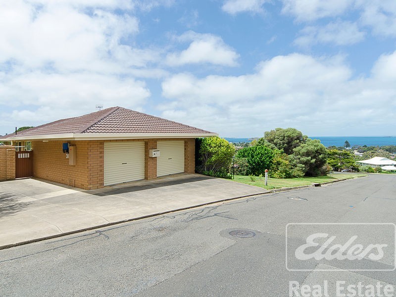 4 Mollien Avenue, Encounter Bay SA 5211