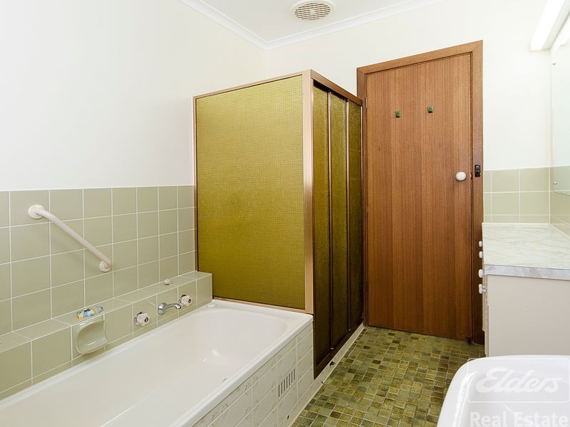 4 Mollien Avenue, Encounter Bay SA 5211