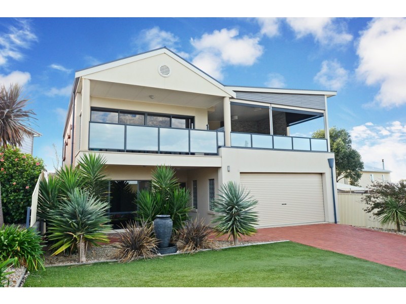 4 Sinclair Street, Hayborough SA 5211