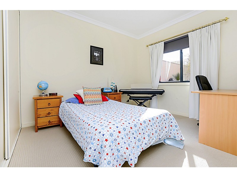 4 Sinclair Street, Hayborough SA 5211