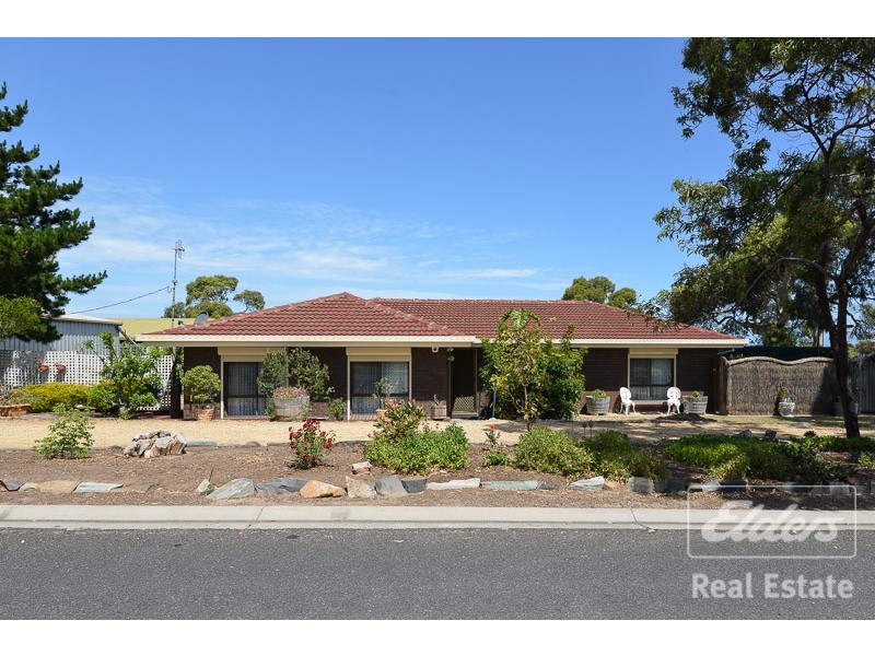 24 WALKER STREET, Hayborough SA 5211