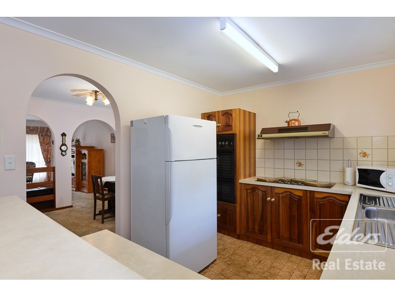 24 WALKER STREET, Hayborough SA 5211