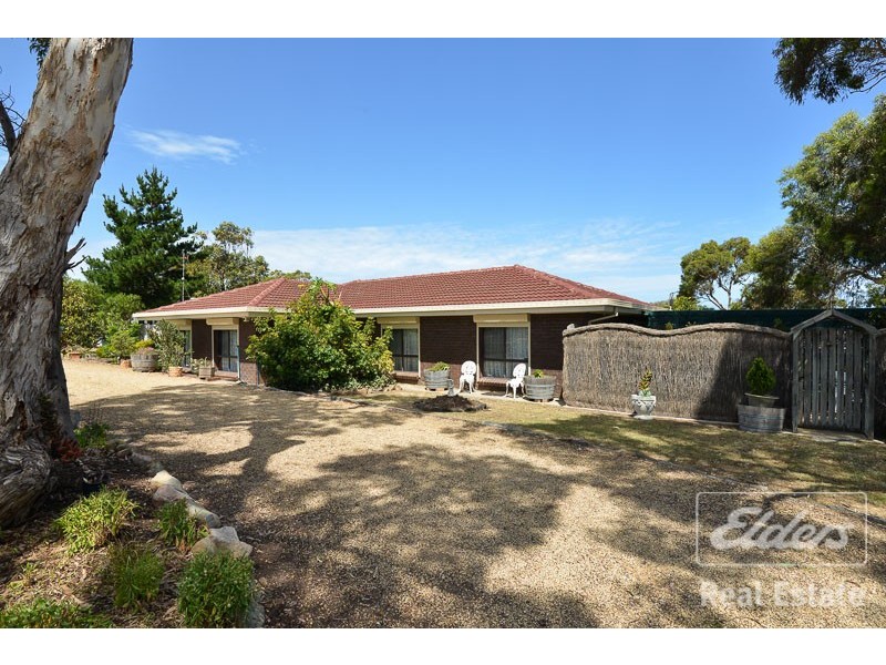 24 WALKER STREET, Hayborough SA 5211