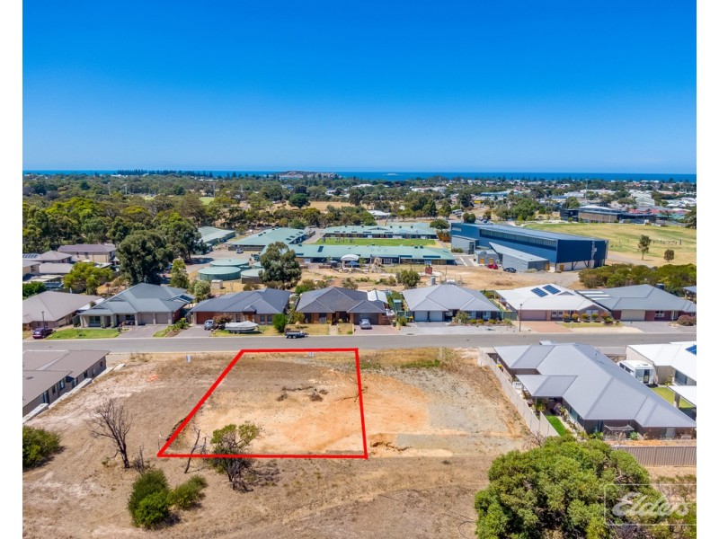 16 Jasmin Drive, Victor Harbor SA 5211