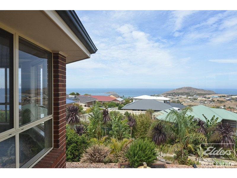 45 Southern Right Crescent, Encounter Bay SA 5211
