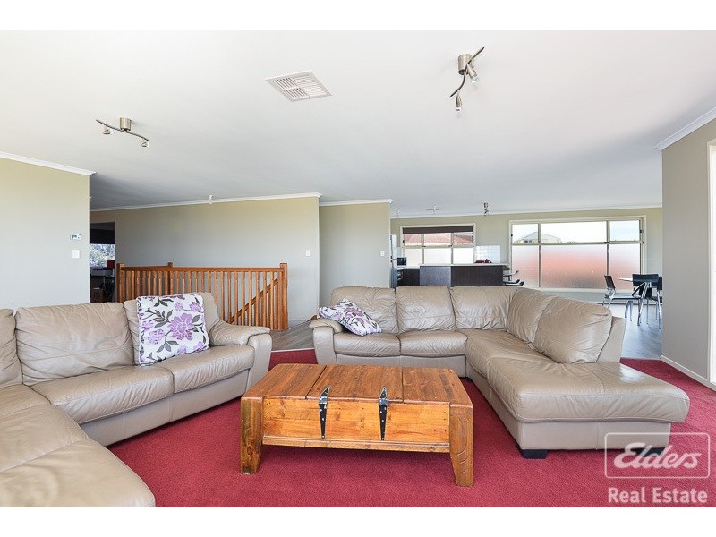 45 Southern Right Crescent, Encounter Bay SA 5211