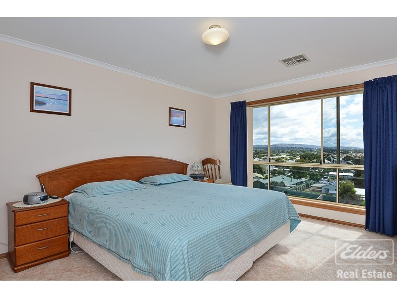 13 Laurie Avenue, Encounter Bay SA 5211