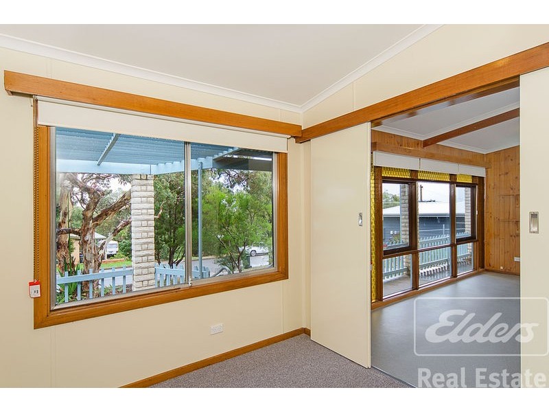 4 Keithalan Avenue, Victor Harbor SA 5211