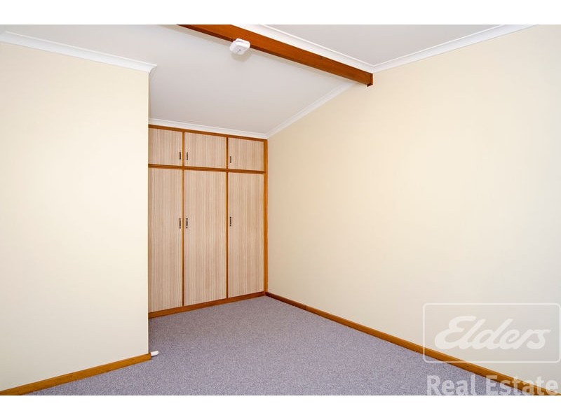 4 Keithalan Avenue, Victor Harbor SA 5211