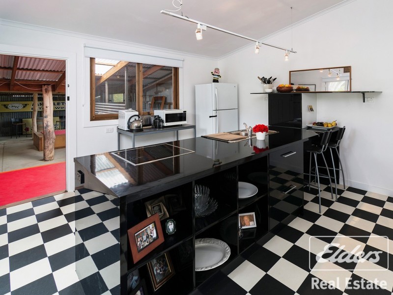 589 Flagstaff Hill Rd, Middleton SA 5213