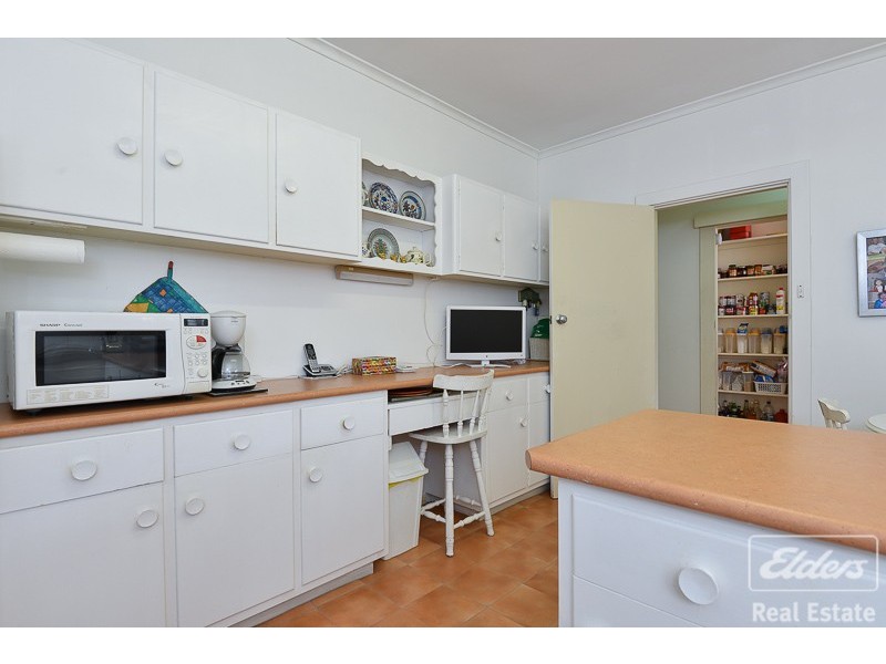 30 The Parkway, Victor Harbor SA 5211