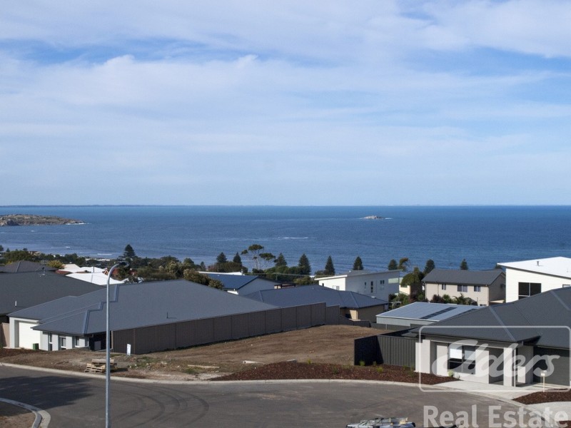 38 (A11) White Close, Encounter Bay SA 5211