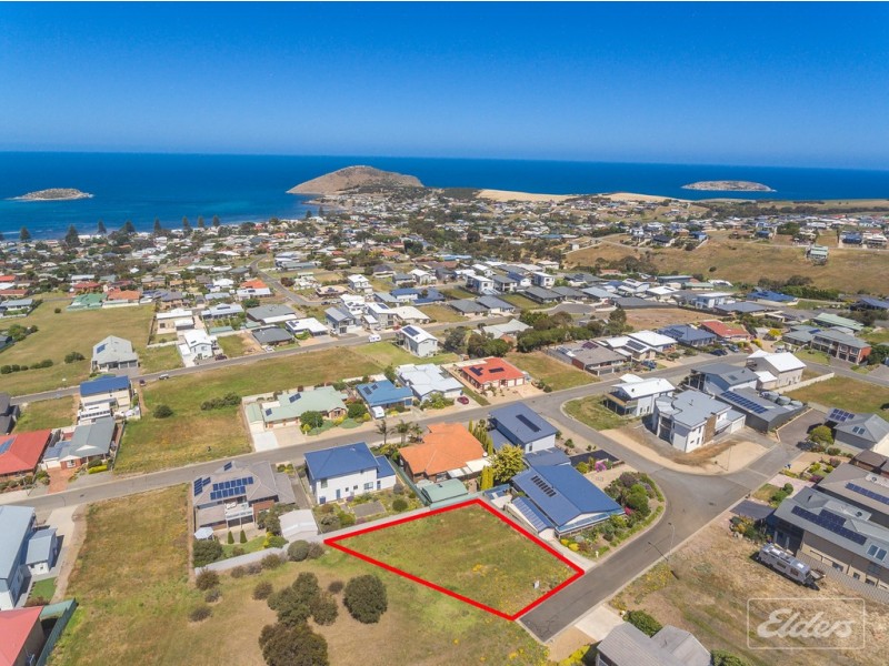 12 Barton Court, Encounter Bay SA 5211