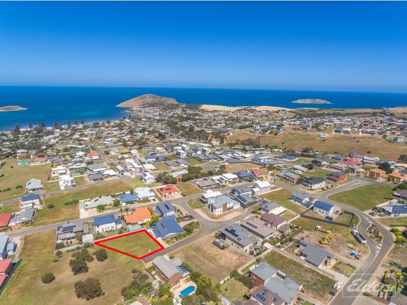 12 Barton Court, Encounter Bay SA 5211