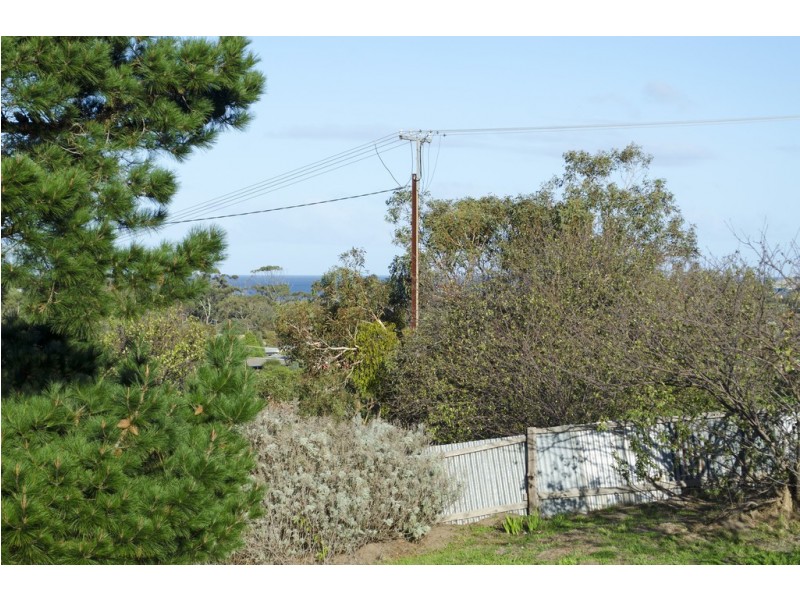 27 Valley View Road, Victor Harbor SA 5211