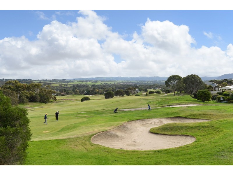 68A Rapid Drive, Mccracken SA 5211