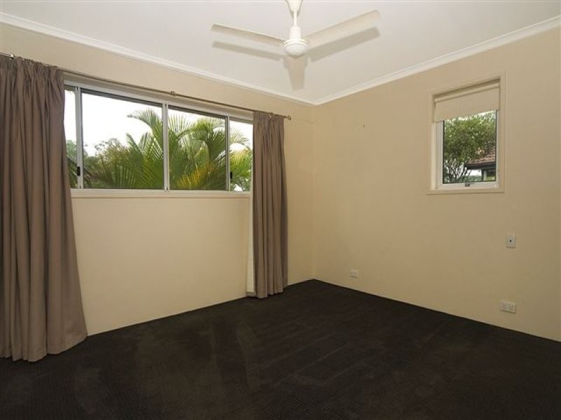 1/261 Weyba  Rd, Noosaville QLD 4566