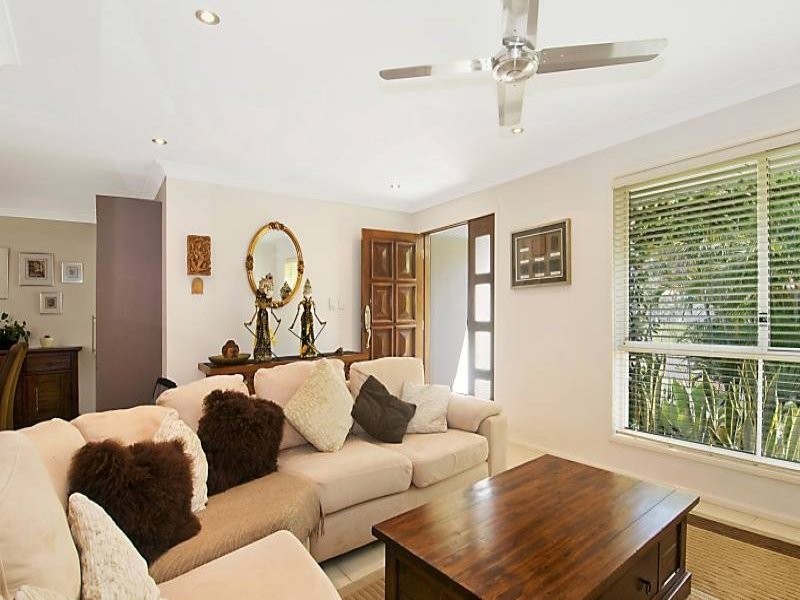 4 Cooba Place, Noosaville QLD 4566