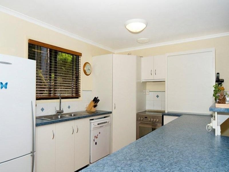 11 Stockwhip Ct, Cooroibah QLD 4565