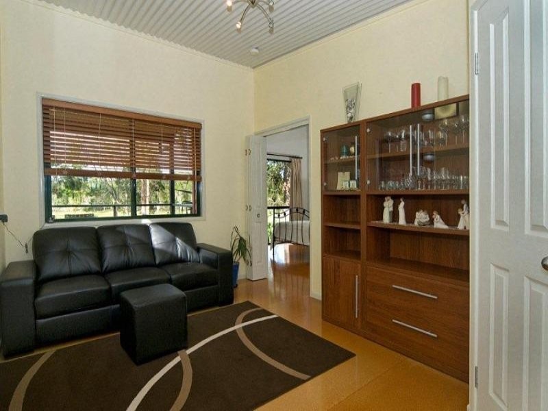 11 Stockwhip Ct, Cooroibah QLD 4565