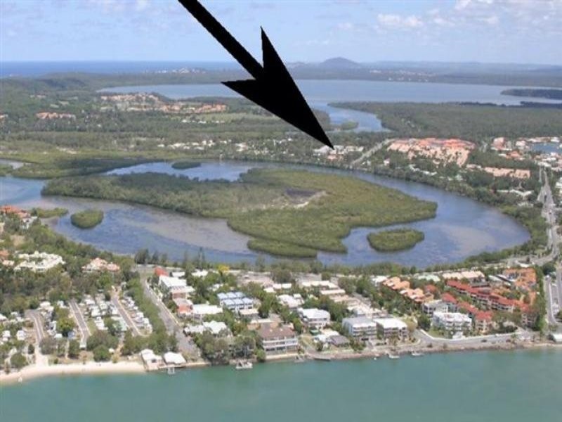 2/18 Lake Weyba Dr, Noosaville QLD 4566