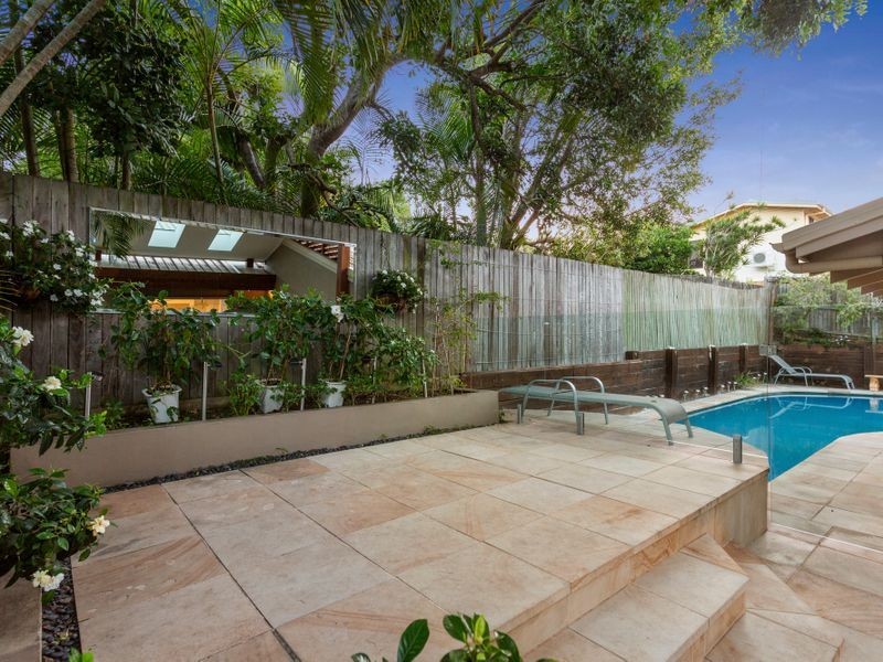 29 Toulambi Street, Noosa Heads QLD 4567