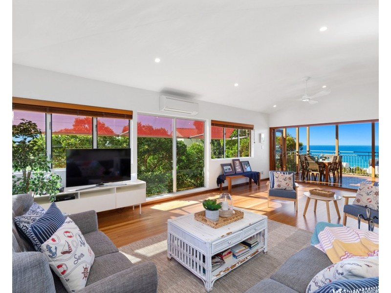 1/3 Pilchers Gap, Sunshine Beach QLD 4567