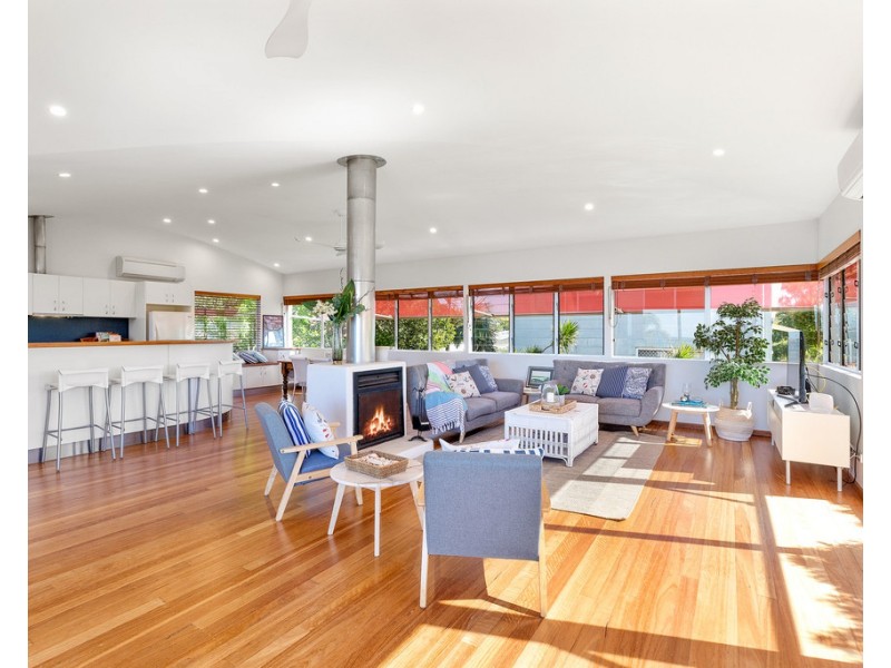1/3 Pilchers Gap, Sunshine Beach QLD 4567