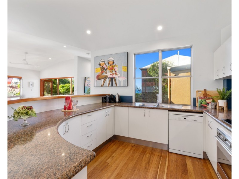 1/3 Pilchers Gap, Sunshine Beach QLD 4567