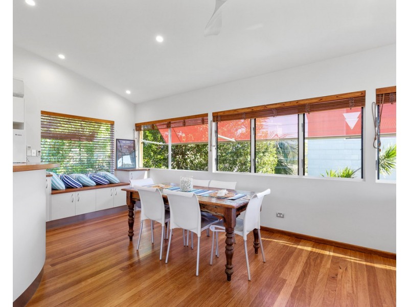1/3 Pilchers Gap, Sunshine Beach QLD 4567