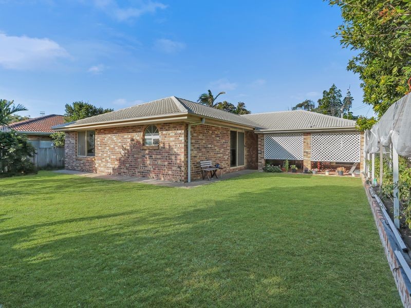 9 Paluma Street, Sunrise Beach QLD 4567